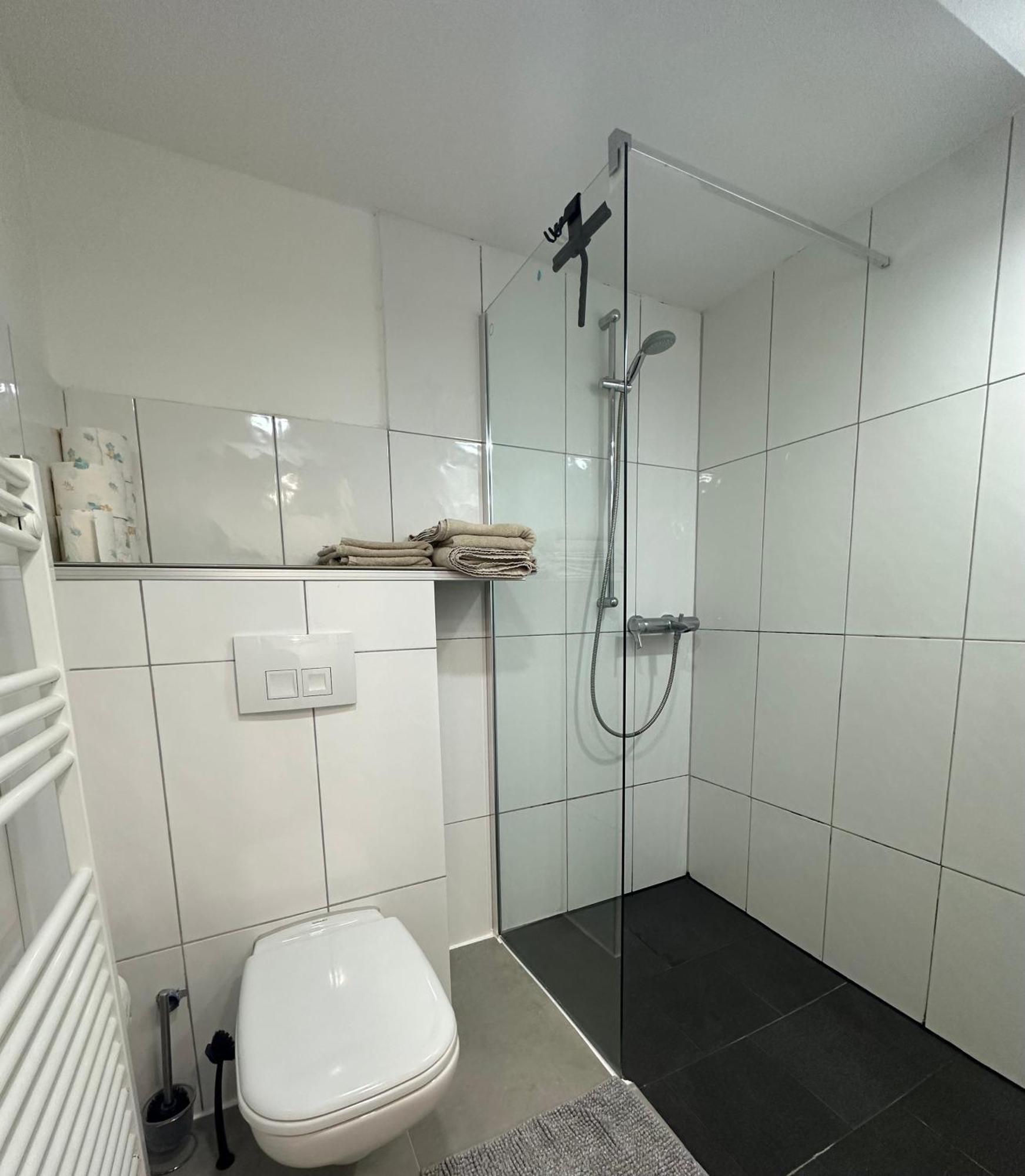 Charmante 2 Zimmer Souterrain Hannover Eksteriør bilde